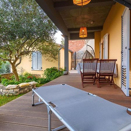 Apartment Macan, Beautiful Green Oasis Pula Bagian luar foto