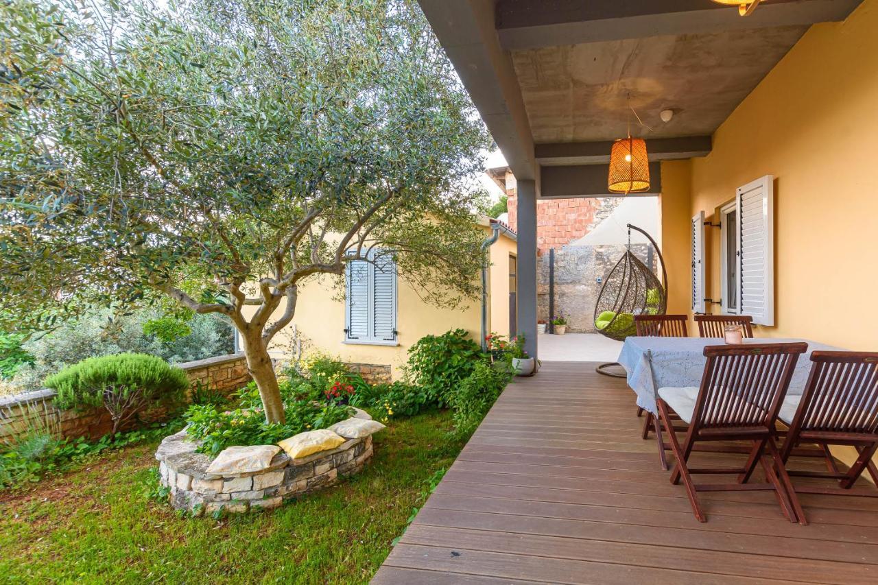 Apartment Macan, Beautiful Green Oasis Pula Bagian luar foto